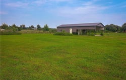 138 Bald Eagle Drive, Linn Valley, KS 66040