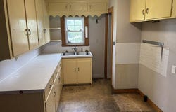 131 S 4th Avenue, Clarion, PA 16214