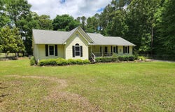 350 Lakeview, Brooks, GA 30205