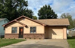 2925 W 16th Street, Joplin, MO 64801