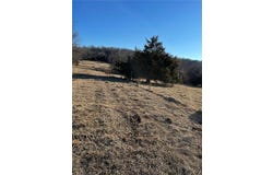 1523 Doty School Road, Bates City, MO 64011