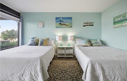 1021 S Water Street, Rockport, TX 78382