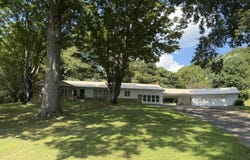 999 McDonald Lane, Heidrick, KY 40949