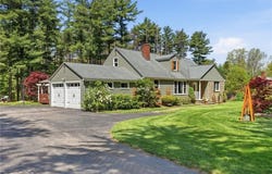 712 East Road, Scituate, RI 02857