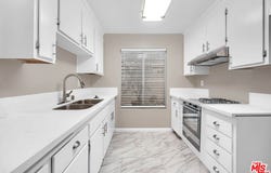 11109 Summertime Ln, Culver City, CA 90230