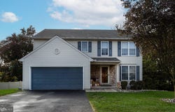 205 EDENDERRY Way, ENOLA, PA 17025