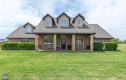 102 Wait Station Avenue, Tuscola, TX 79562
