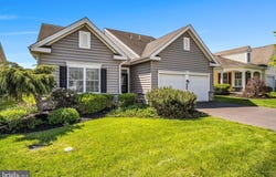 39 PRESIDENTS DRIVE, MECHANICSBURG, PA 17050