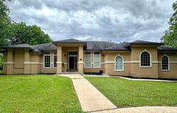 159 Moku Manu DR, Bastrop, TX 78602