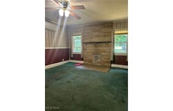 4820 S Ridge Road, Geneva, OH 44041