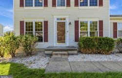 7 BUTTONWOOD Court, NEWARK, DE 19702