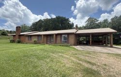 1001 Newsome Lane, Wesson, MS 39191