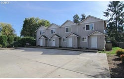 1552 E 3RD St, Newberg, OR 97132