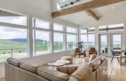 1255 Bluebird Ln, Viola, ID 83872