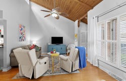 1807 Earthstone Drive, Valparaiso, IN 46383