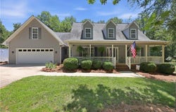 2130 Willow Oak Drive, Thomasville, NC 27360