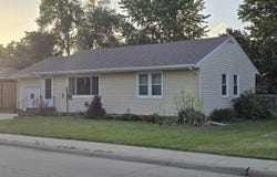 415 N LYNN, LeMars, IA 51031