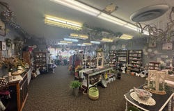 632 6th St, Pawnee City, NE 68420