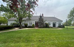 48 Winthrop Road, Monroe, NJ 08831