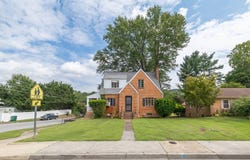900 Jefferson Ave, Waynesboro, VA 22980