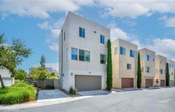 195 Stellar, Irvine, CA 92618