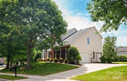 6803 Augustine Way, Charlotte, NC 28270