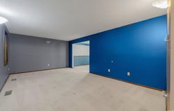 7702 Sunderland Drive, Fort Wayne, IN 46835-1246