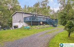 865 Snow Hill Road, Price Twp, PA 18326