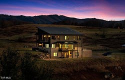 817 Neva View Lane, Mountain City, TN 37683