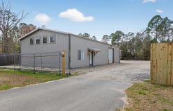 60 McDaniels Fishcamp Road, Freeport, FL 32439