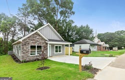 306 Poplar, Hogansville, GA 30230