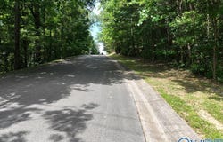 1.09 Acres South Ridge Road, Rainbow City, AL 35906