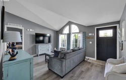 1320 T ST, Springfield, OR 97477