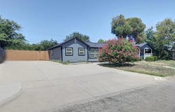 726 Kimbrough St, White Settlement, TX 76108
