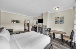223 W Hunter Ridge DR, Brian Head, UT 84719