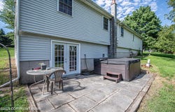 202 chestnut Drive S, Saylorsburg, PA 18353