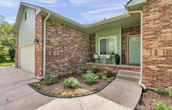 3838 S 154th St E, Wichita, KS 67232