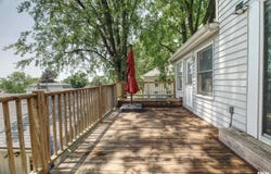828 10TH Avenue, Fulton, IL 61252