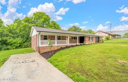 7220 Beelertown Rd, Powell, TN 37849
