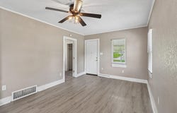200 Fulton Drive, Des Moines, IA 50315