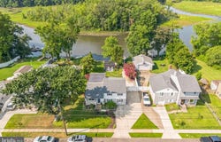841 W 3RD AVENUE, RUNNEMEDE, NJ 08078