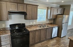 15810 Beech Daly, Taylor, MI 48180