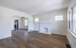 424 E 200th Street, Euclid, OH 44119