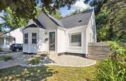 355 Eola Street SE, Grand Rapids, MI 49507