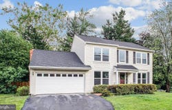 13617 UNION VILLAGE CIRCLE, CLIFTON, VA 20124