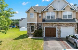 225 Maple Court, Alburtis Boro, PA 18011