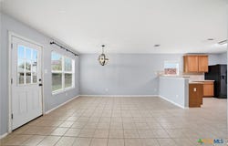 316 Housefinch Loop, Leander, TX 78641