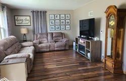 915 N Polk Avenue, Mason City, IA 50401
