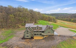 11516 E Loran Road, MOUNT CARROLL, IL 61053