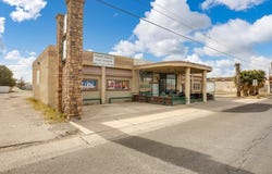 412 W Sealy, Monahans, TX 79756